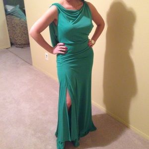 BCBG Green Open Back Evening Gown,Perfect for Prom